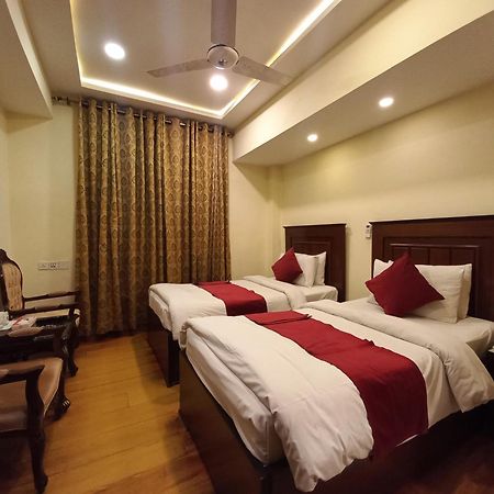 Diplomat Hotel 이슬라마바드 외부 사진