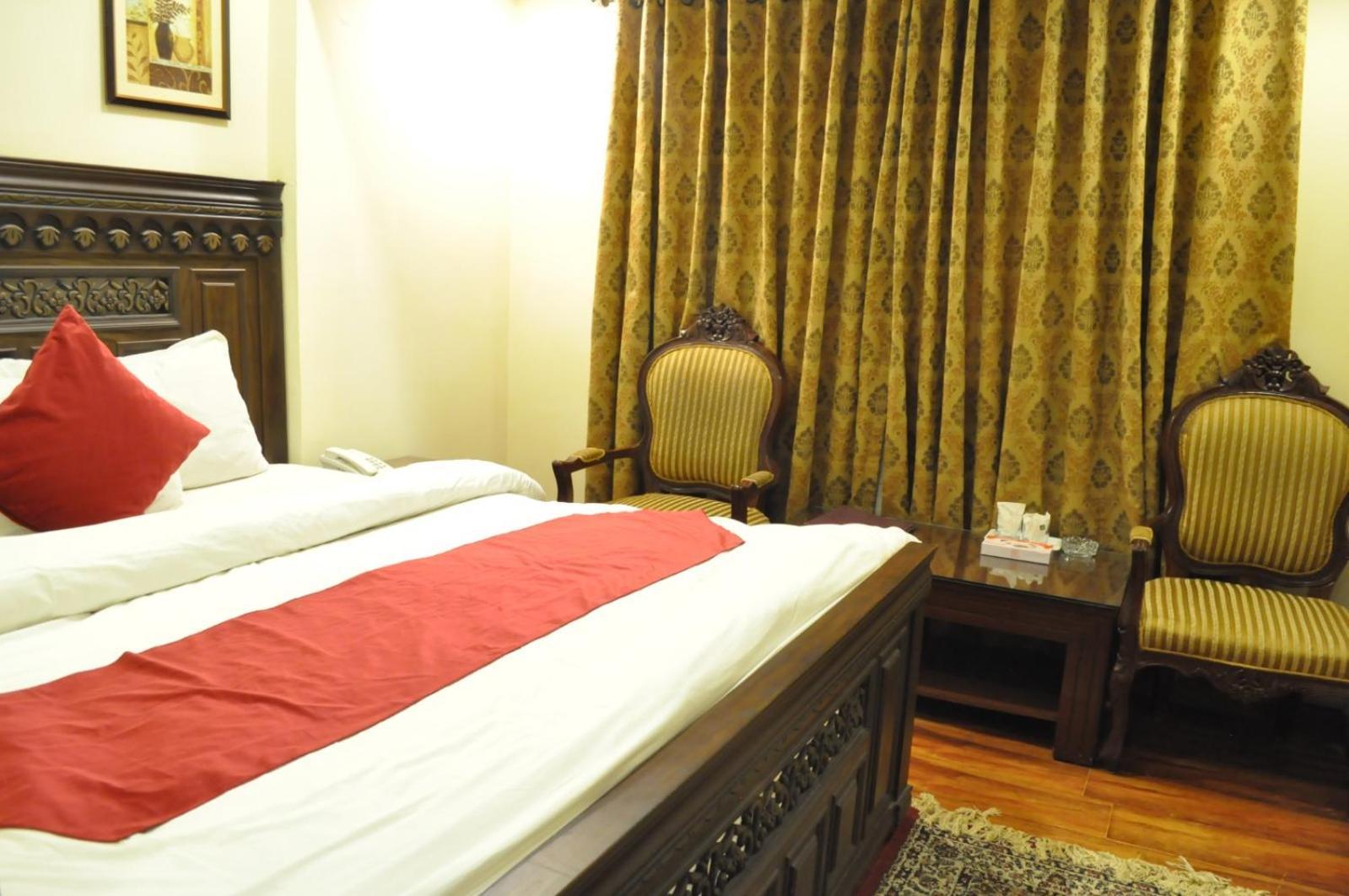 Diplomat Hotel 이슬라마바드 외부 사진